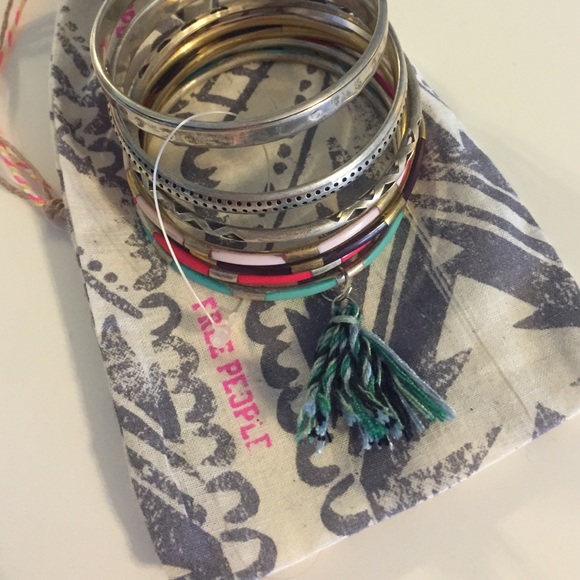 Free People bracelets - Picture 2 of 2