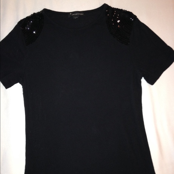 Black tee with sequined caps on sleeves