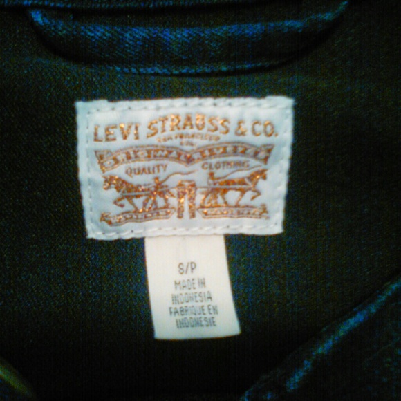 Levi's Denim Jacket - Picture 2 of 4