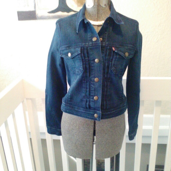 Levi's Denim Jacket - Picture 3 of 4