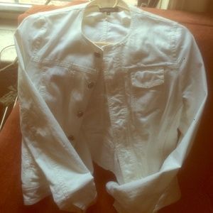 Tess Giberson Collarless White Denim Jacket