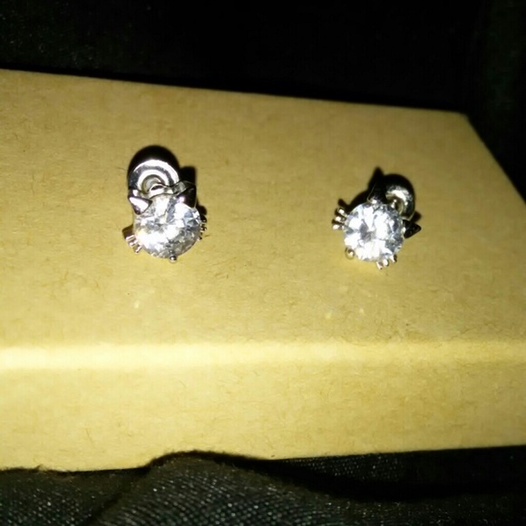 Hello kitty earrings