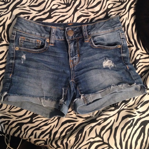 american eagle shorts