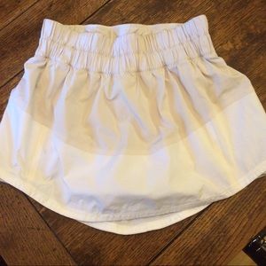 Lululemon breeze by skirt