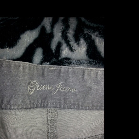 Skirt - Picture 3 of 3