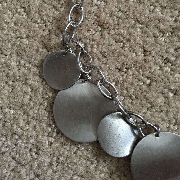 Silver necklace with matching earrings. - Picture 2 of 3