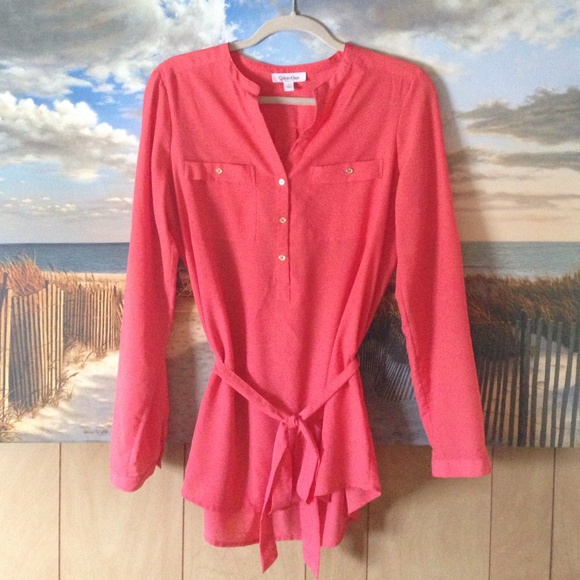 Gorgeous Calvin Klein coral blouse