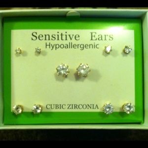 Diamond Ear rings for sensitive ears