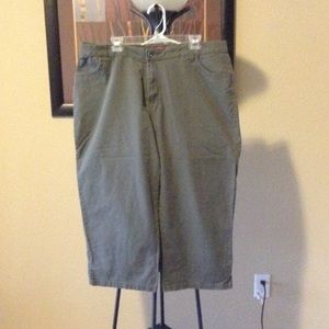 Army Green Capris
