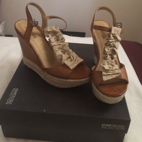 Kenneth Cole Reaction SZ 7.5