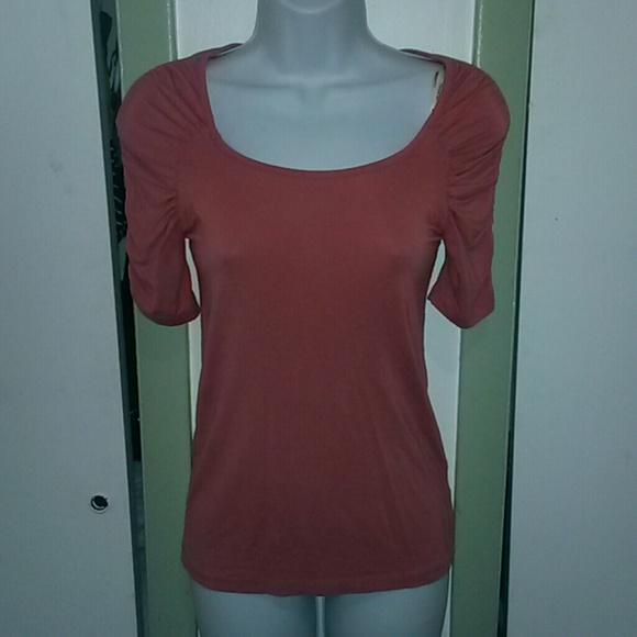 Orange blouse with 3/4 pleated sleeves - Picture 2 of 4