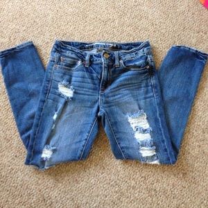 American Eagle boyfriend jeans!