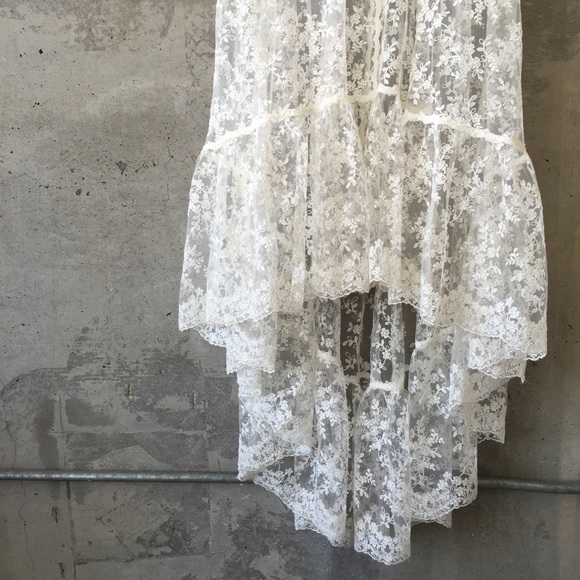 vintage | trailing dreams lace robe - Picture 3 of 4