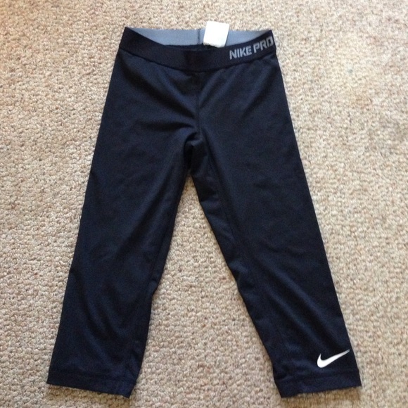 Nike Pro yoga pants ❗️❗️ reserved