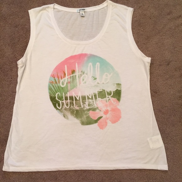 Old Navy T Shirt