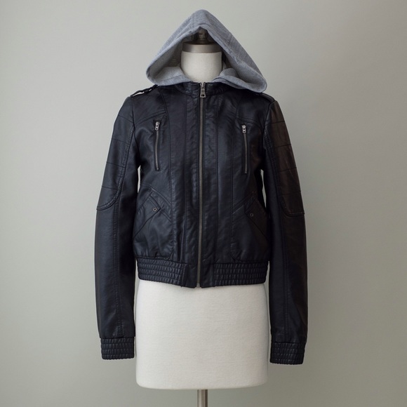 Leather bomber jacket w/hoodie - Picture 1 of 4