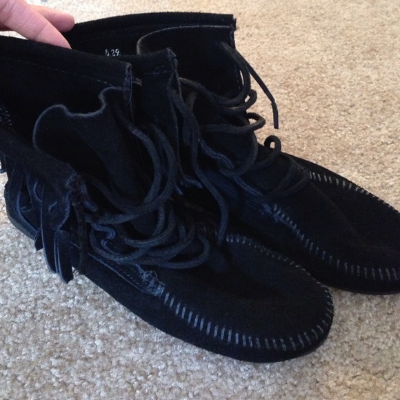Minnetonka black booties