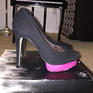 Dolce vita platform pumps