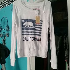 NWT california flag long sleeve