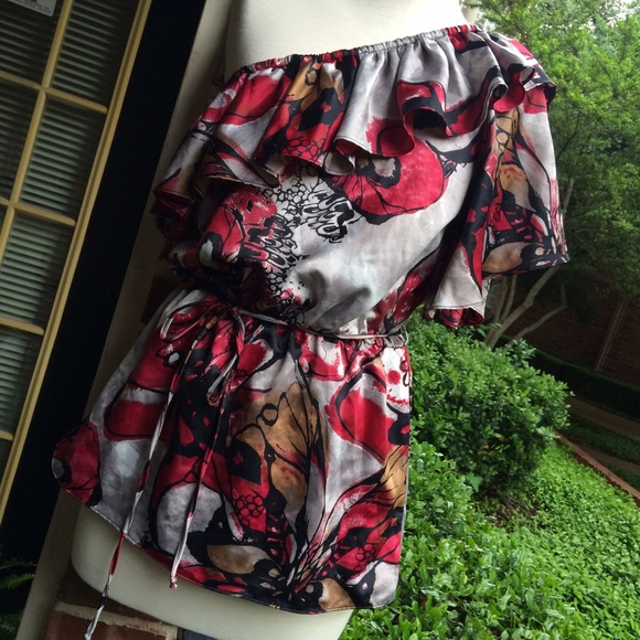 Fluttery 1 sleeve high quality top