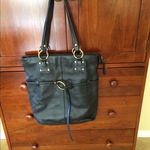 Hobo Black purse 14 x 14 - 20 in straps