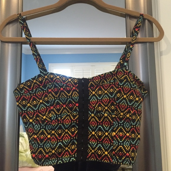 crop top - Picture 1 of 2