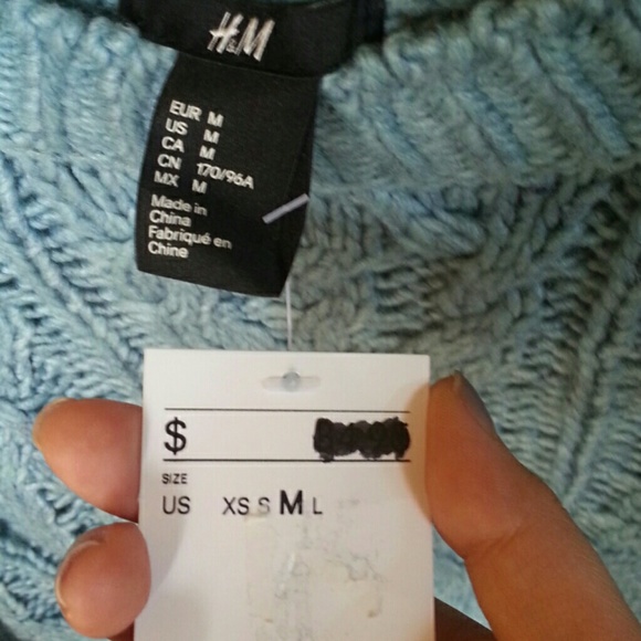 H&M thick sweater - Picture 2 of 2