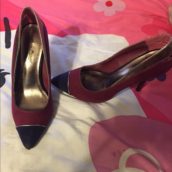 Two toned pump - Picture 2 of 2