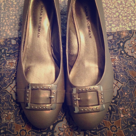 Dana Buchman Pewter Wedge Buckle Shoes