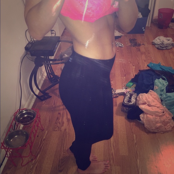 Black leggings