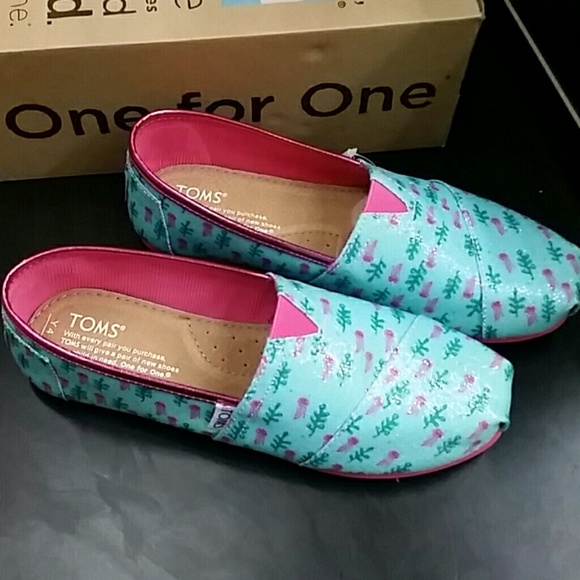 TOMS Youth Glitter Jellyfish Shoes New NWT Size 4