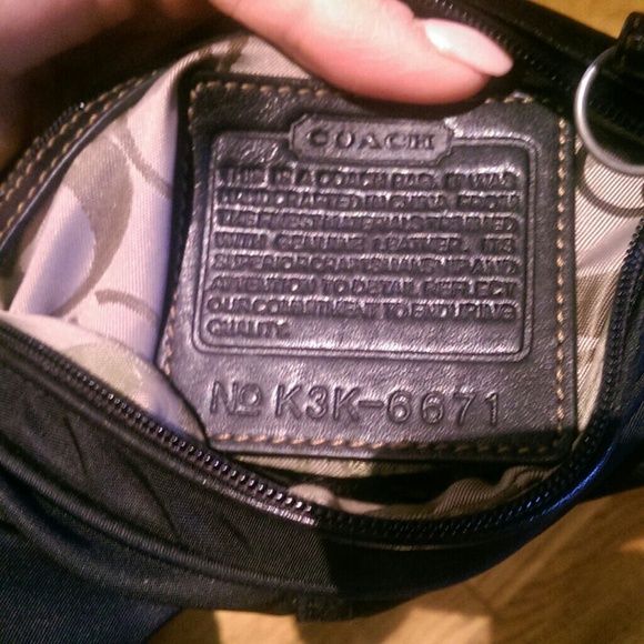 Authentic Coach bag - Picture 3 of 3