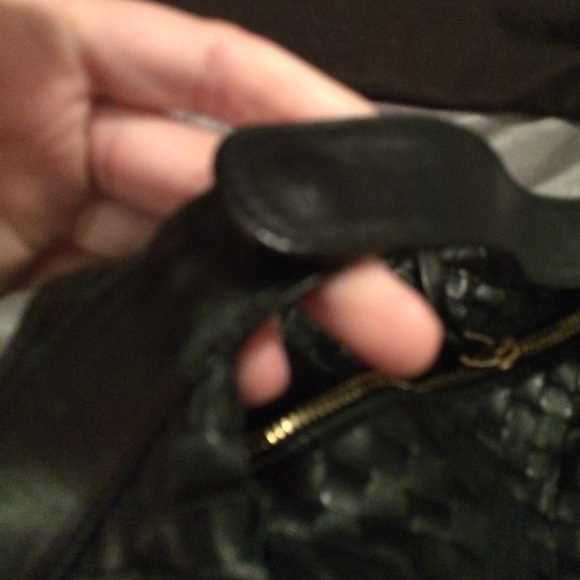 ❤️SOLD ❤️ Black Bottega Veneta handbag - Picture 2 of 4