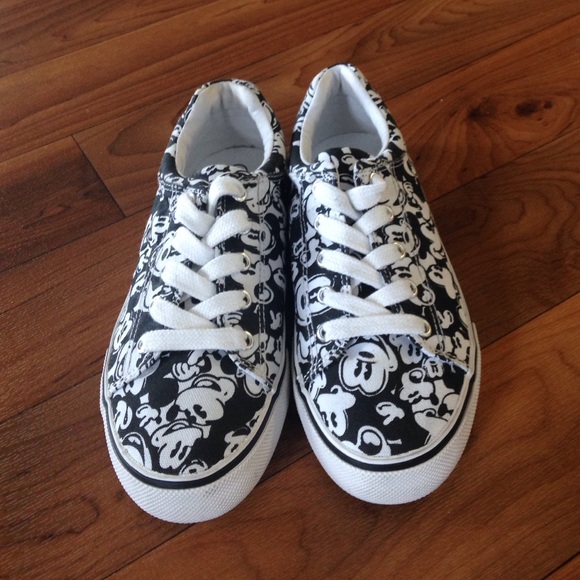 Mickey Mouse sneakers