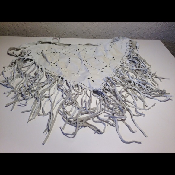 Sold! MANGO belt/accessory white leather. - Picture 1 of 2