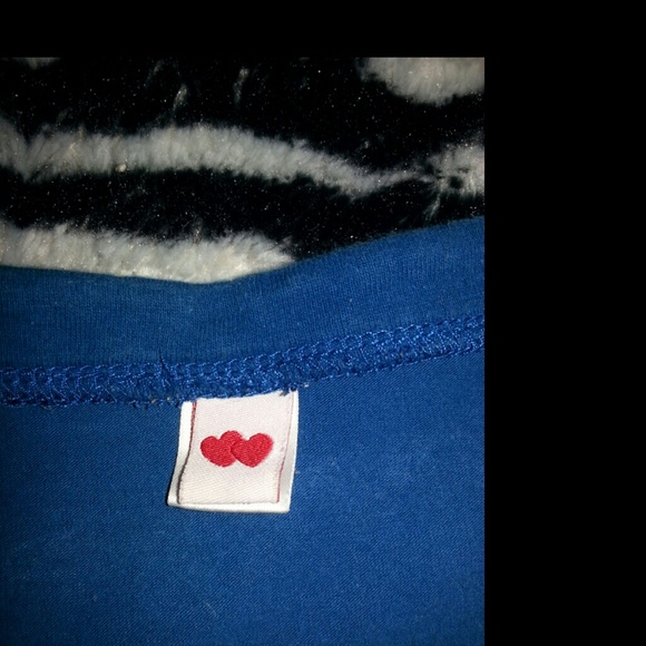Blue top - Picture 2 of 2