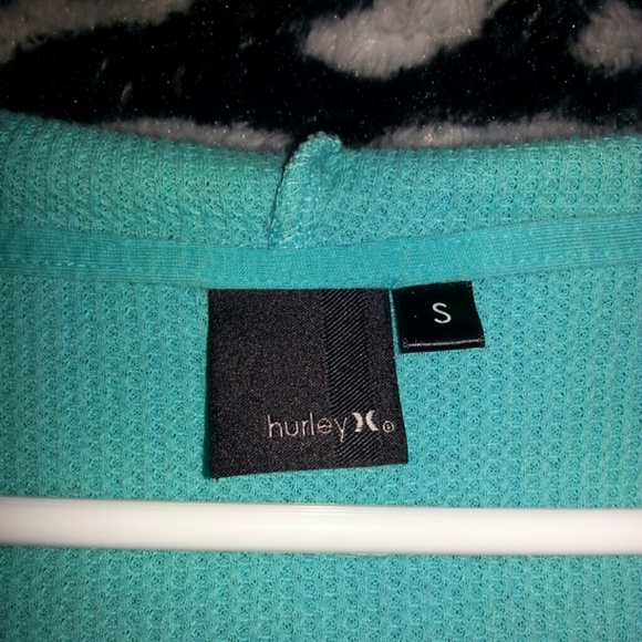 Top - Picture 2 of 2