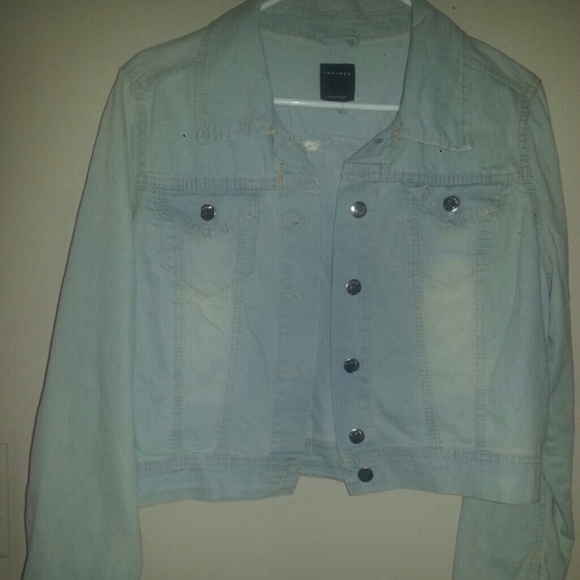 NWT cropped Jean jacket