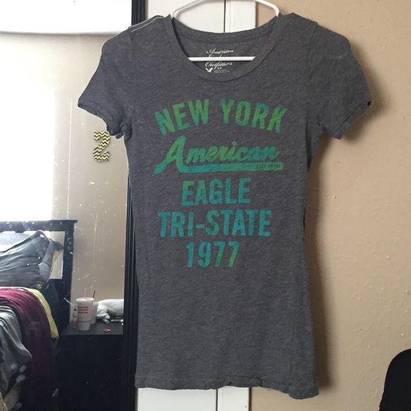 Grey American eagle t-shirt