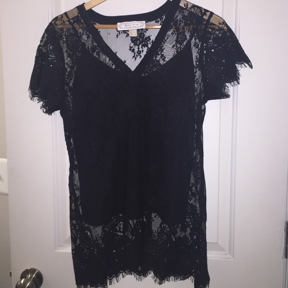 Sz S Beyond Vintage black lace shirt w/ black cami