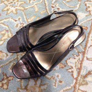 Shiny chocolate brown sling back wedge