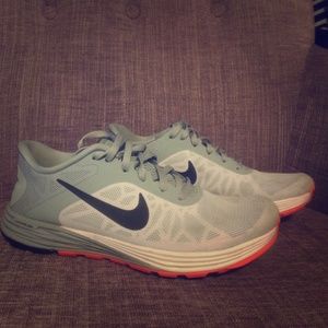 Nike LunarLaunch sneakers