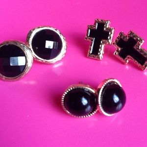 Set of Black and Gold Studs
