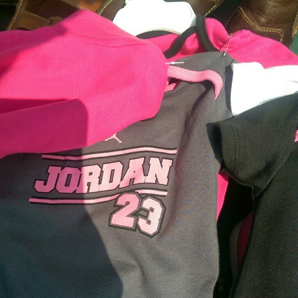 SOLD Jordan bundle - Picture 3 of 3