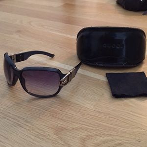 Gucci Buckle Sunglasses Navy Blue w/silver buckle