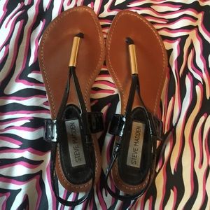 Steve Madden flip flops