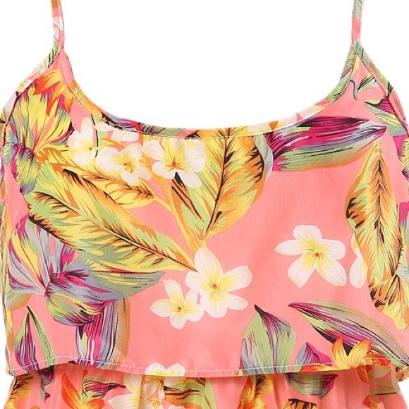 🆕 Tropical Floral Peekaboo Lace Dress - Picture 3 of 4