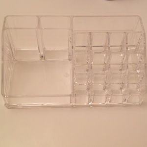 Makeup organizer