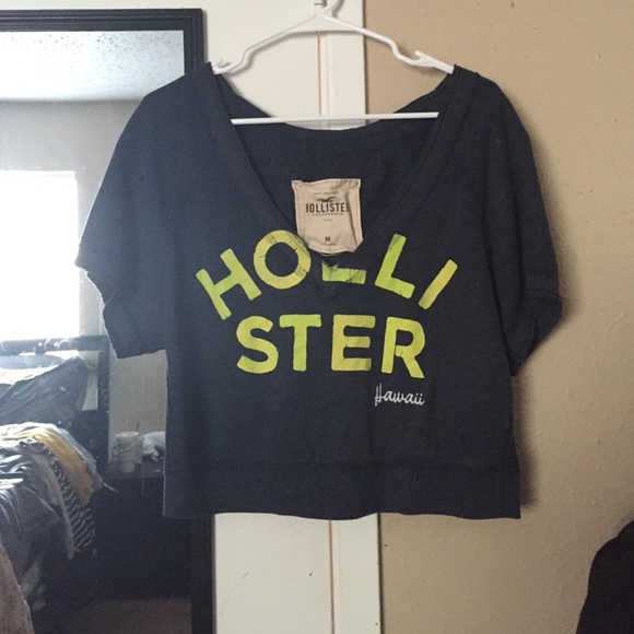 CUTE dark blue hollister crop top