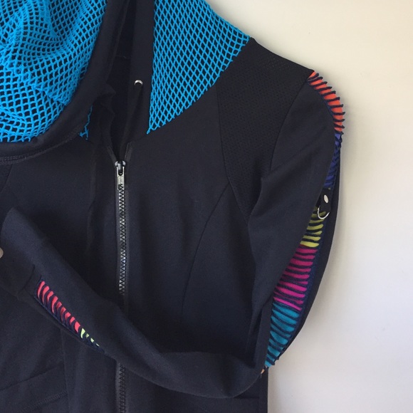 SlimFit Mesh Hoodie Running Jacket XXS-XS - Picture 4 of 4